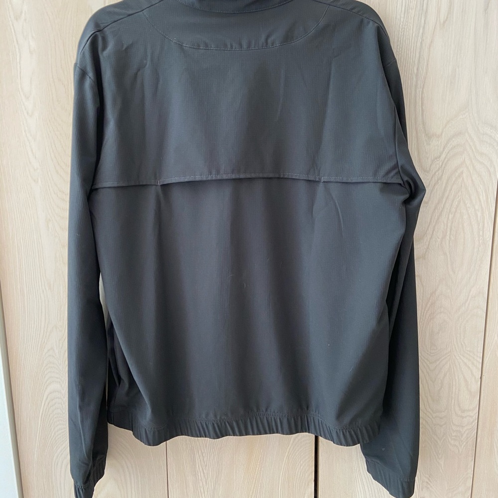 Men’s small Outdoor Voices jacket - Picture 3 of 3